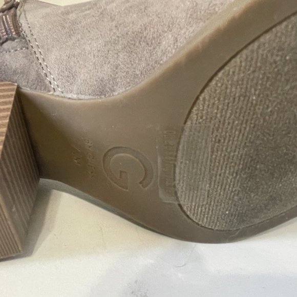 GBG Faux Suede Studded Western Inspired Taupe Fashion Bootie In 7.5 Medium - Picture 8 of 9